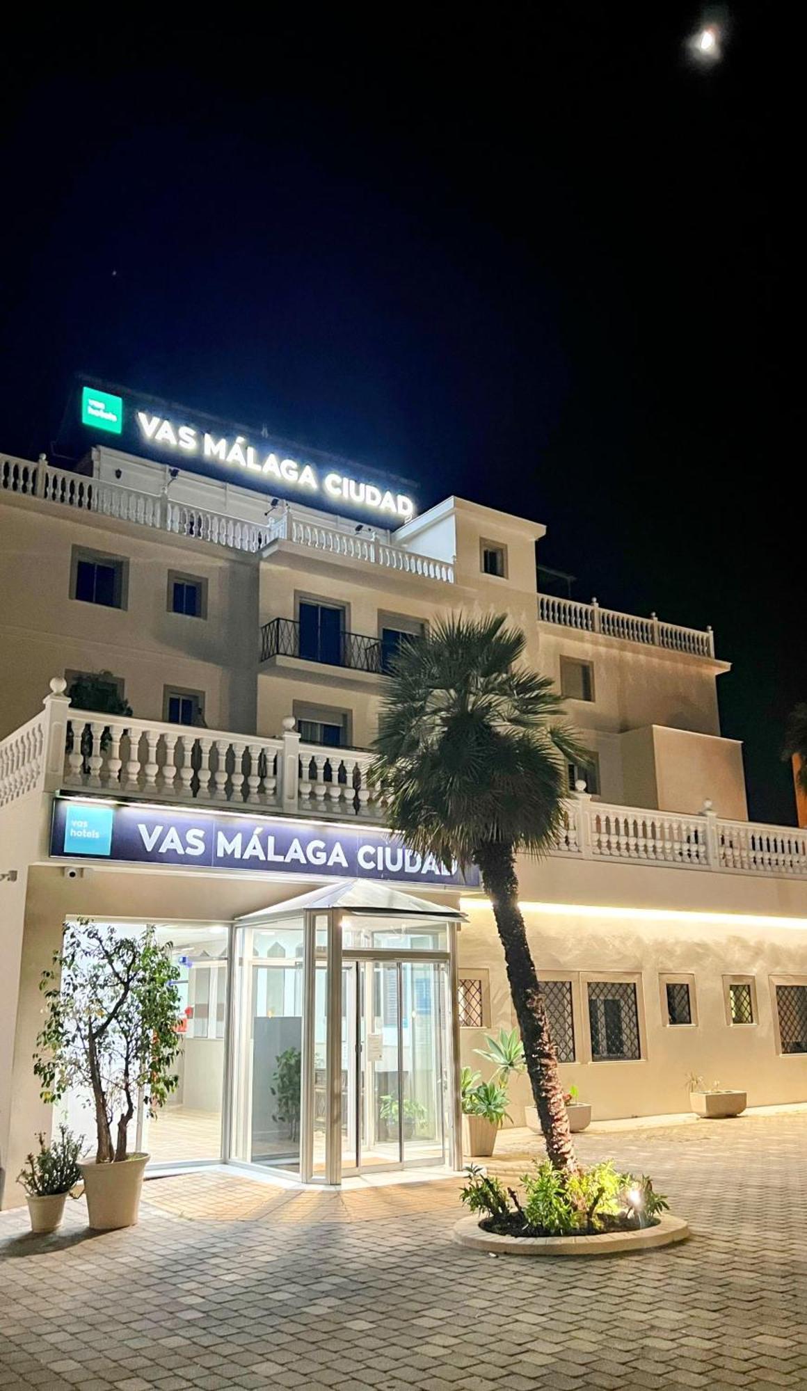 Vas Malaga Ciudad Hotel Exterior photo
